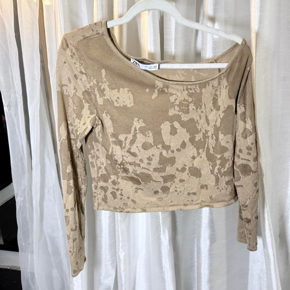 Zara off the shoulder long sleeve crop top
